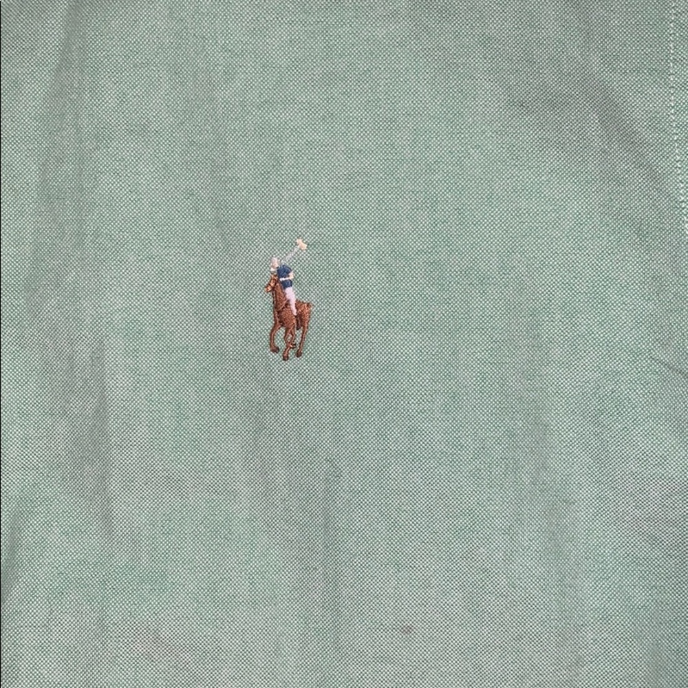 Ralph Lauren classic fit button down - Picture 3 of 5